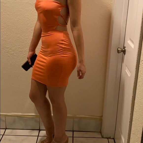$Shape orange slinky lace up back bodycon Dress - Picture 2 of 7